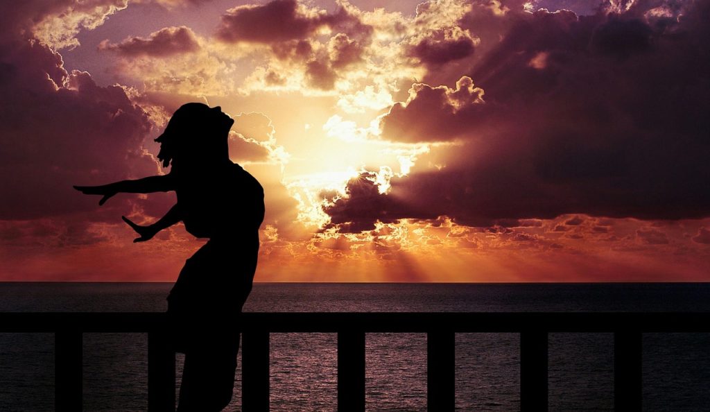 Woman, sunset, breathing, life, 6 ways to raise your energetic vibration